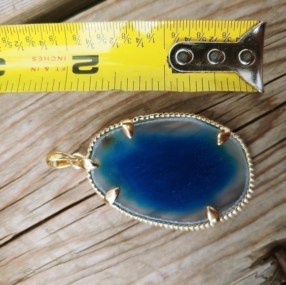 Blue Stone Pendant - Picture 1 of 3